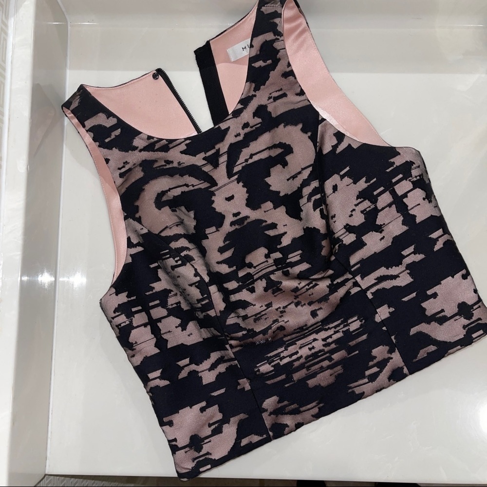 MILLY fitted black/Blush satin burnout sleeveless top - gorgeous! size 6